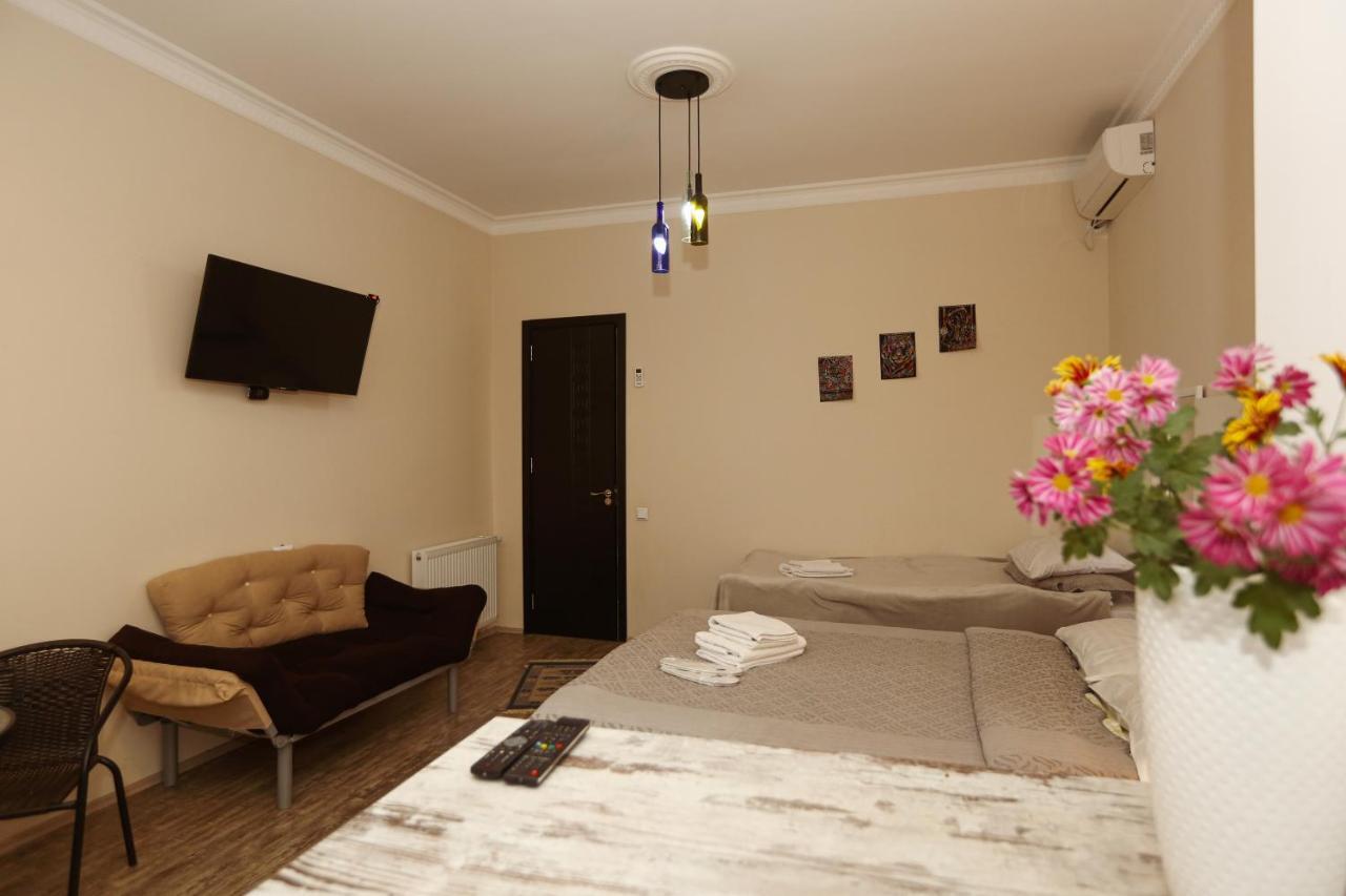 Family Apartment In Avlabari Tbilisi Zewnętrze zdjęcie